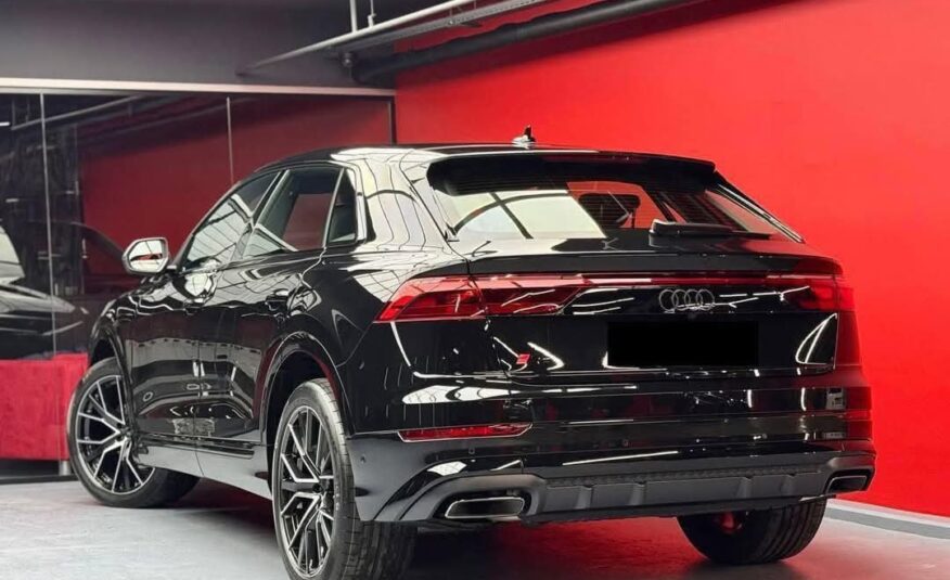 AUDI Q8 50 TDI S-LINE