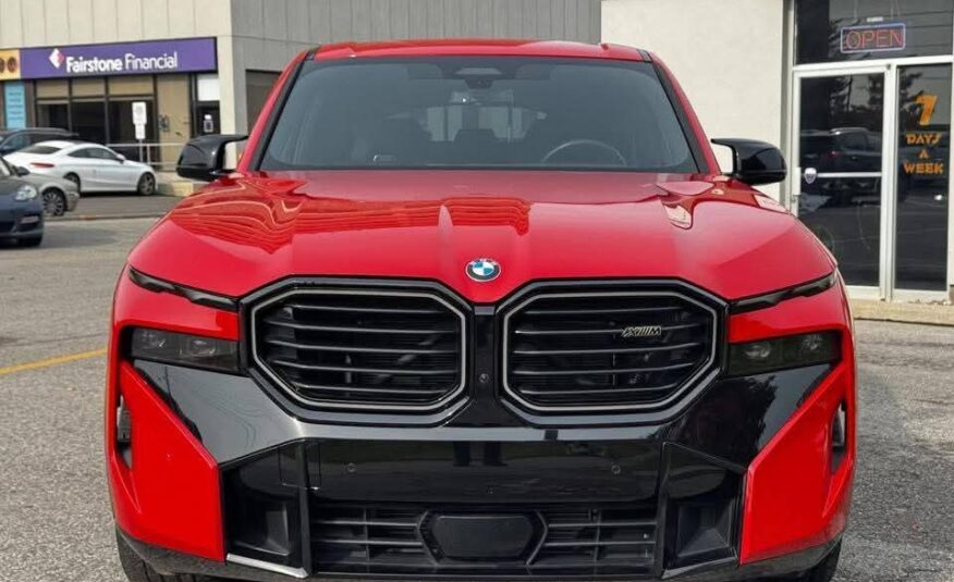 BMW XM