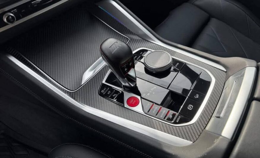 BMW XM
