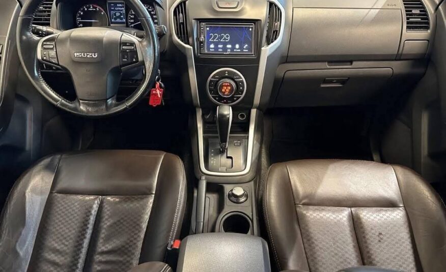 Isuzu D-max