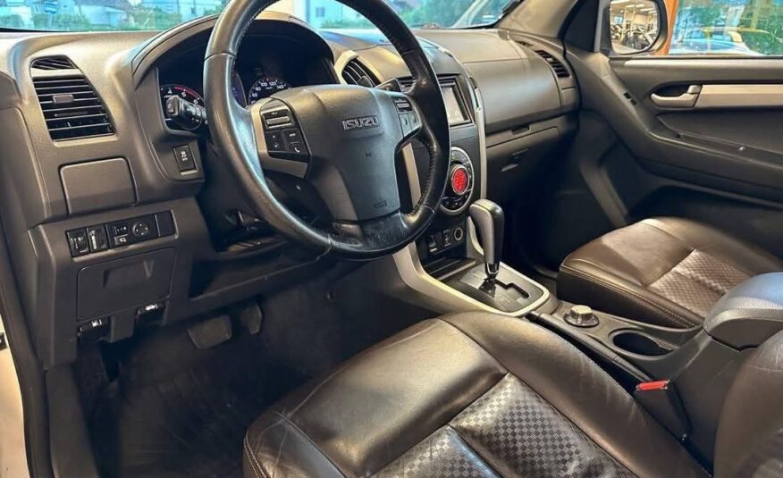 Isuzu D-max
