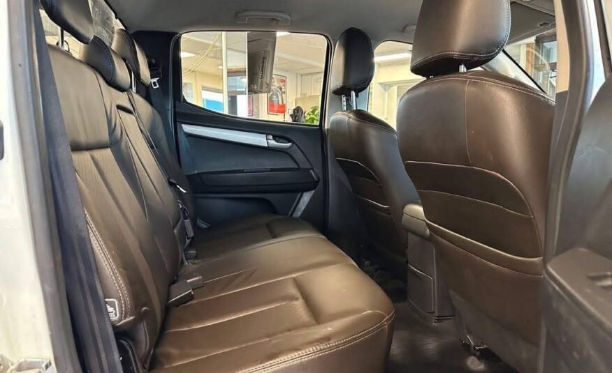 Isuzu D-max