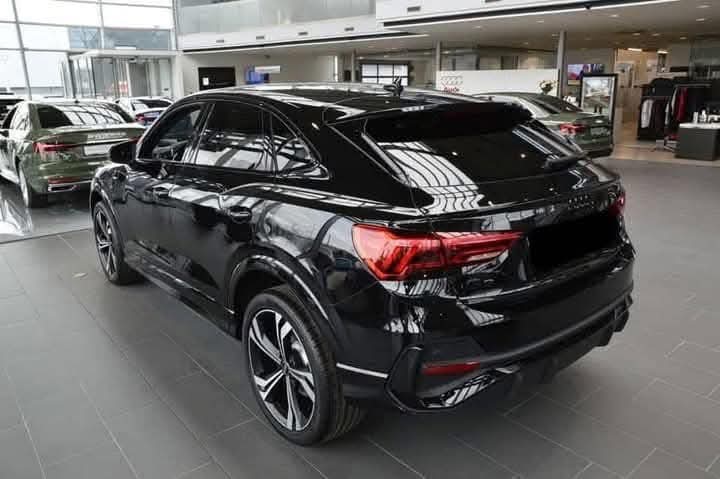 Audi Q3 2.0 200HP sportback