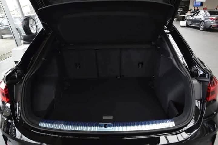 Audi Q3 2.0 200HP sportback