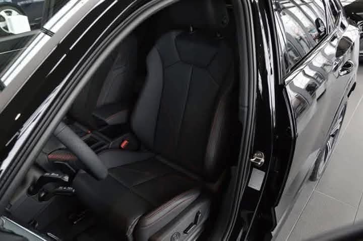Audi Q3 2.0 200HP sportback