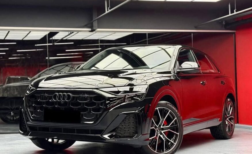AUDI Q8 50 TDI S-LINE