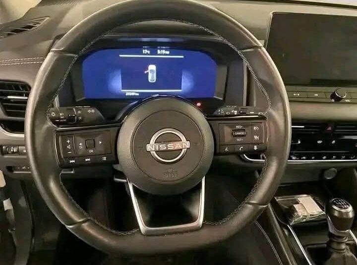 NISSAN Qashqai 1.3