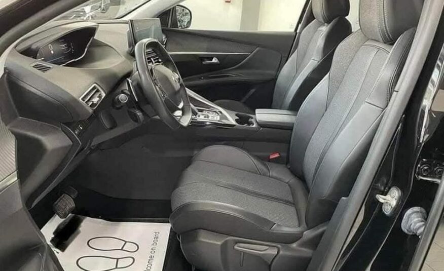 Peugeot 3008 1.5HDI